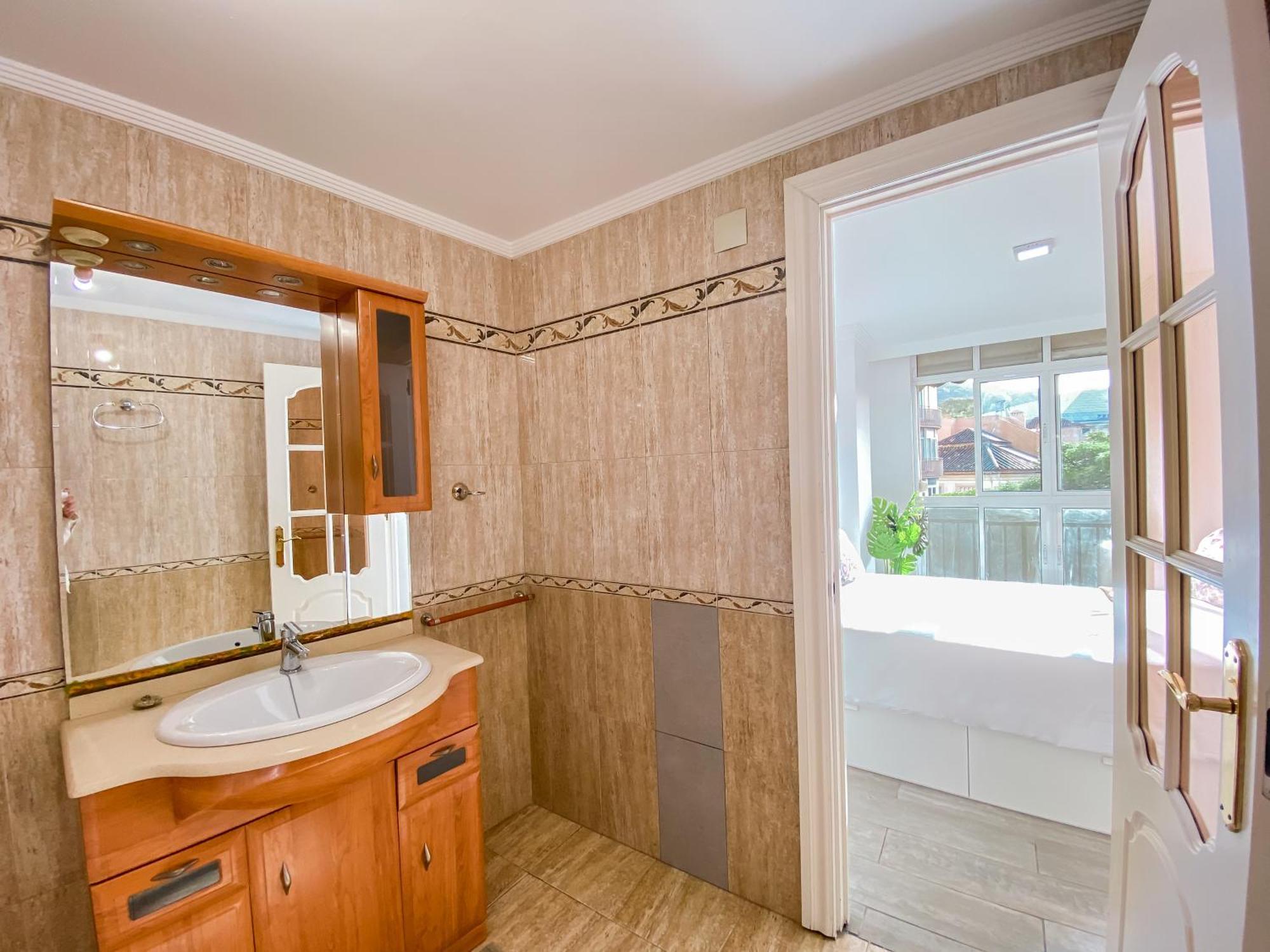 3 Rooms Y 3 Baths Y Aparcamiento Catedral มาลากา ภายนอก รูปภาพ